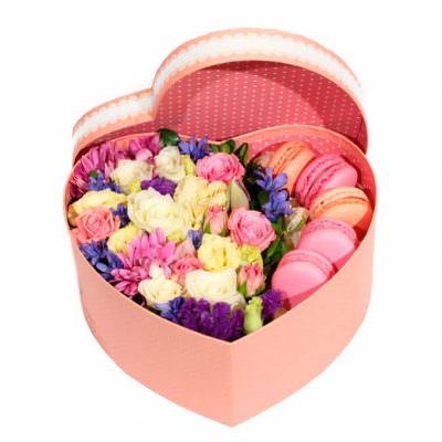 Цветы в коробке «С печеньем»